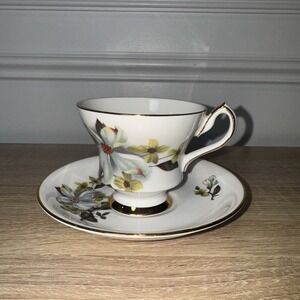 Vintage Fine Bone Teacup Saucer "Dogwood" Floral Pattern England Gold Lined Edge